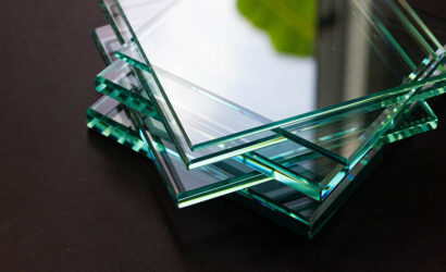 Camı Kim İcat Etti